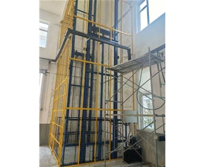 扬州导轨链条式升降货梯